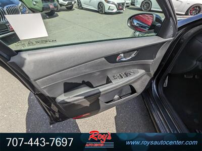 2022 Kia Forte GT-Line   - Photo 17 - Eureka, CA 95501