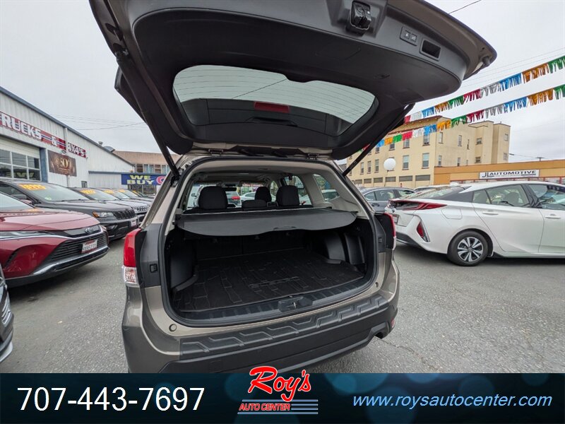 2020 Subaru Forester Premium AWD - Photo 17 - Eureka, CA 95501
