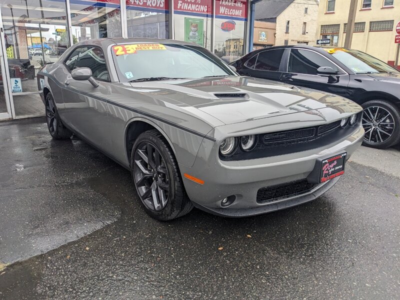 2023 Dodge Challenger SXT  