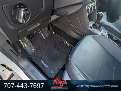 2018 Volkswagen Tiguan 2.0T SEL 4Motion AWD - Photo 21 - Eureka, CA 95501