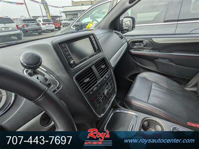 2017 Dodge Grand Caravan GT   - Photo 8 - Eureka, CA 95501