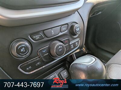 2018 Jeep Cherokee Latitude Plus - Photo 25 - Eureka, CA 95501