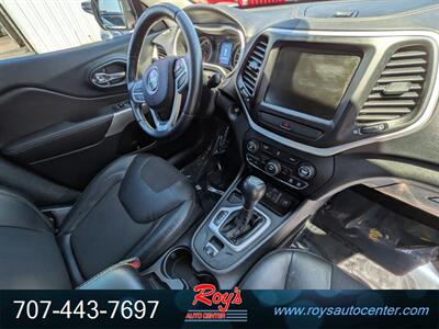 2018 Jeep Cherokee Latitude Plus - Photo 11 - Eureka, CA 95501