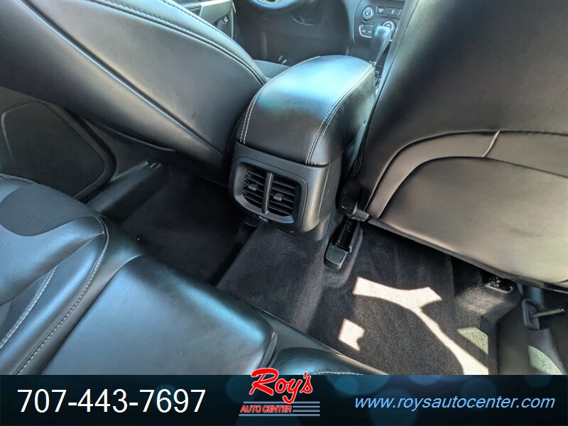 2018 Jeep Cherokee Latitude Plus - Photo 13 - Eureka, CA 95501
