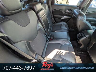 2018 Jeep Cherokee Latitude Plus - Photo 12 - Eureka, CA 95501