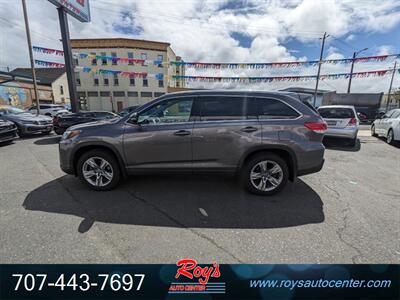 2019 Toyota Highlander Limited   - Photo 4 - Eureka, CA 95501