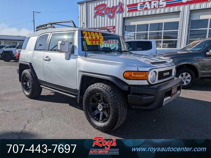 2007 Toyota FJ Cruiser 4dr SUV  4WD - Photo 1 - Eureka, CA 95501