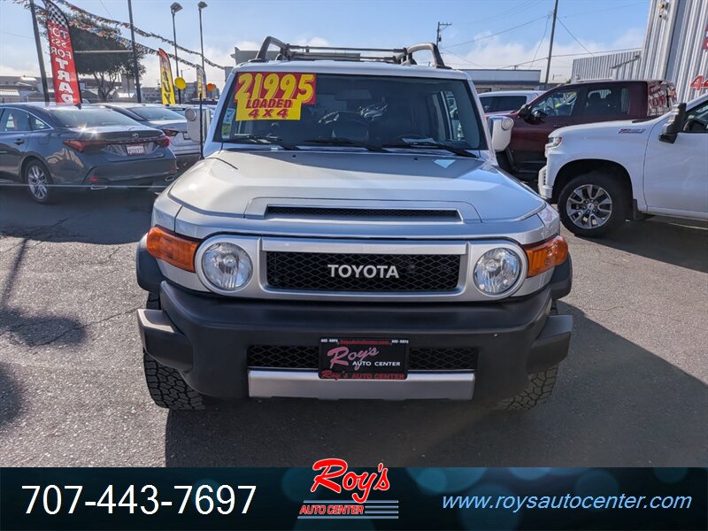 2007 Toyota FJ Cruiser 4dr SUV 4WD - Photo 6 - Eureka, CA 95501
