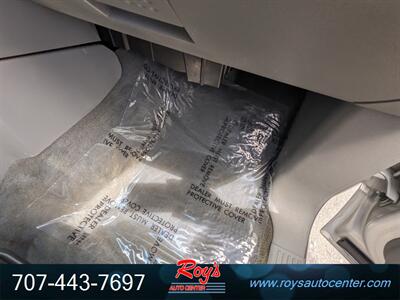 2004 Dodge Durango SLT  4WD - Photo 13 - Eureka, CA 95501