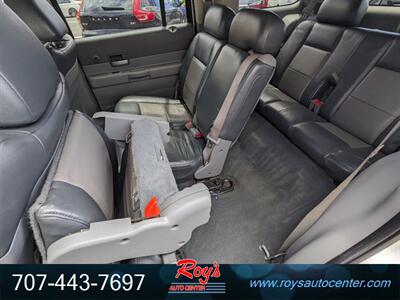 2004 Dodge Durango SLT  4WD - Photo 18 - Eureka, CA 95501