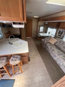 2005 Pilgrim 241 BHSS   - Photo 7 - Eureka, CA 95501