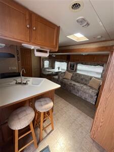 2005 Pilgrim 241 BHSS   - Photo 6 - Eureka, CA 95501