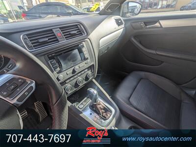 2013 Volkswagen Jetta GLI PZEV   - Photo 21 - Eureka, CA 95501