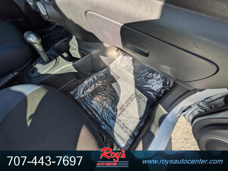 2012 Nissan Versa 1.6 SL - Photo 12 - Eureka, CA 95501