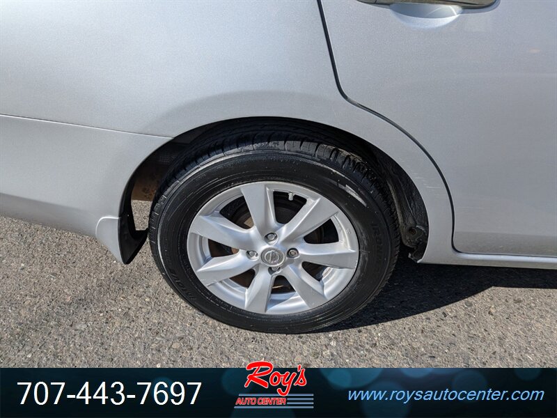 2012 Nissan Versa 1.6 SL - Photo 9 - Eureka, CA 95501
