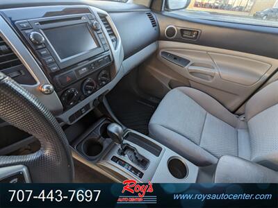 2013 Toyota Tacoma PreRunner V6   - Photo 20 - Eureka, CA 95501