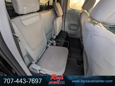 2013 Toyota Tacoma PreRunner V6   - Photo 14 - Eureka, CA 95501