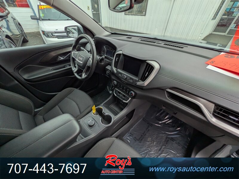 2024 GMC Terrain SLE AWD - Photo 11 - Eureka, CA 95501