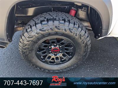 2019 Toyota Tacoma TRD Pro  4WD - Photo 6 - Eureka, CA 95501