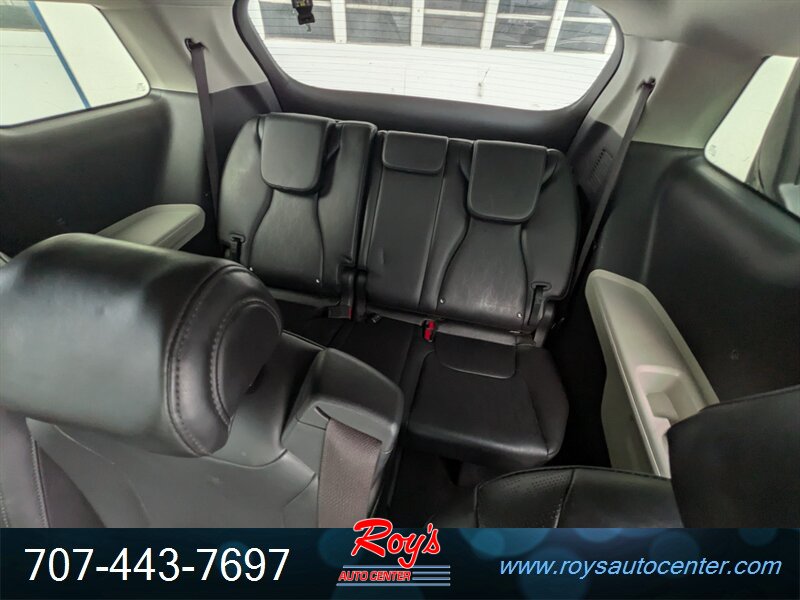 2022 Kia Carnival LX - Photo 17 - Eureka, CA 95501