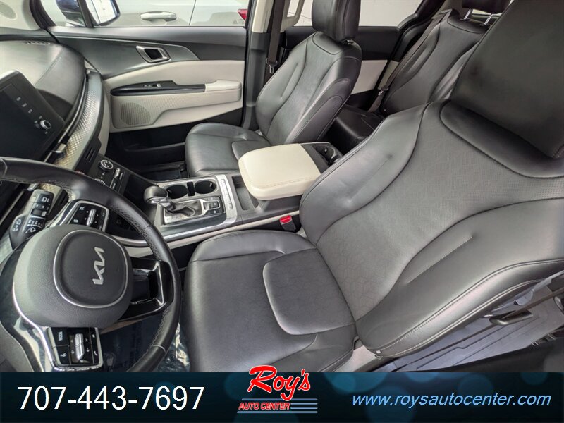 2022 Kia Carnival LX - Photo 20 - Eureka, CA 95501