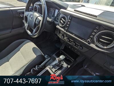 2020 Toyota Tacoma TRD Off-Road  4WD - Photo 9 - Eureka, CA 95501