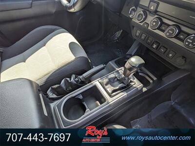 2020 Toyota Tacoma TRD Off-Road  4WD - Photo 11 - Eureka, CA 95501
