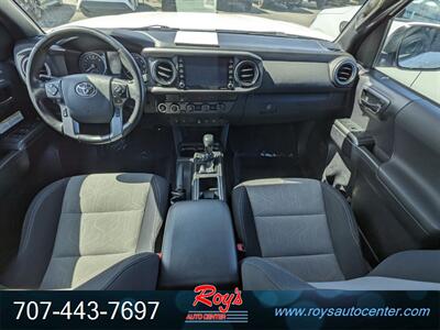 2020 Toyota Tacoma TRD Off-Road  4WD - Photo 13 - Eureka, CA 95501