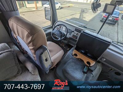 1995 Fleetwood Pace Arrow 33L Chassis XL   - Photo 29 - Eureka, CA 95501