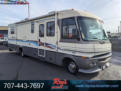 1995 Fleetwood Pace Arrow 33L Chassis XL   - Photo 1 - Eureka, CA 95501