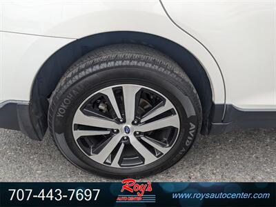 2018 Subaru Outback 3.6R Limited  AWD - Photo 9 - Eureka, CA 95501