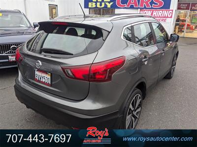 2017 Nissan Rogue Sport SL  AWD - Photo 8 - Eureka, CA 95501