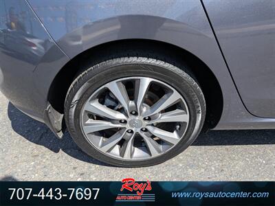 2018 Hyundai ELANTRA GT   - Photo 9 - Eureka, CA 95501