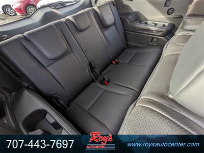 2019 Subaru Ascent Limited 8-Passenger AWD - Photo 17 - Eureka, CA 95501