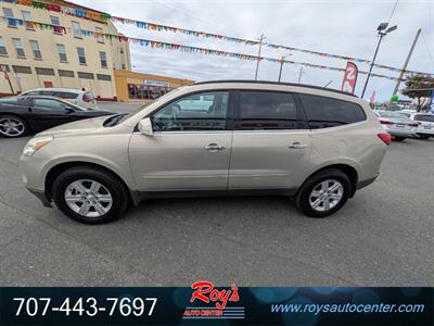 2012 Chevrolet Traverse LT  AWD - Photo 4 - Eureka, CA 95501