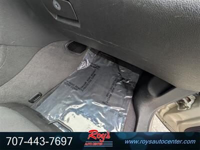 2012 Chevrolet Traverse LT  AWD - Photo 11 - Eureka, CA 95501