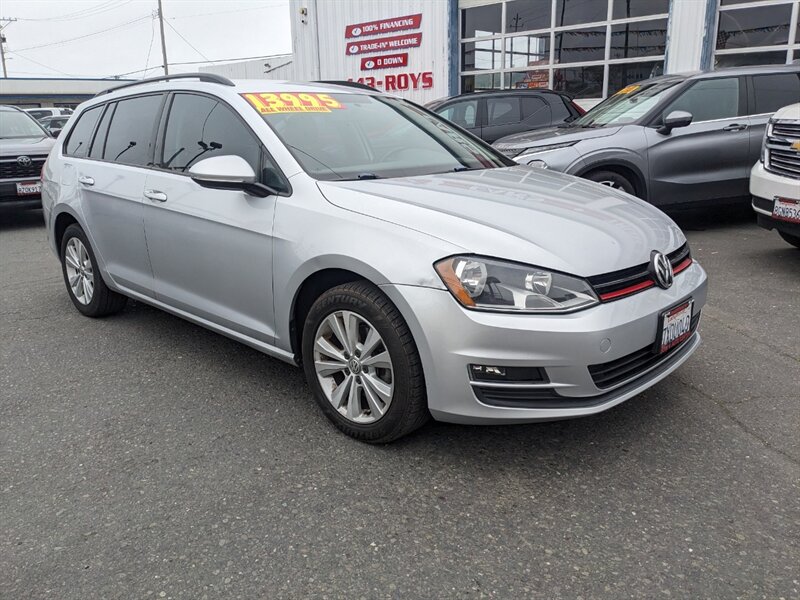 2017 Volkswagen Golf SportWagen TSI S 4Motion  AWD