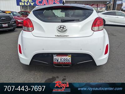2013 Hyundai Veloster   - Photo 7 - Eureka, CA 95501