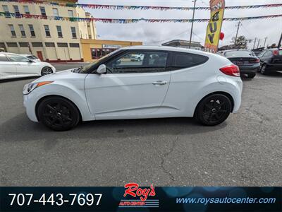 2013 Hyundai Veloster   - Photo 4 - Eureka, CA 95501