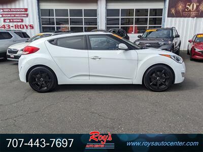 2013 Hyundai Veloster   - Photo 2 - Eureka, CA 95501