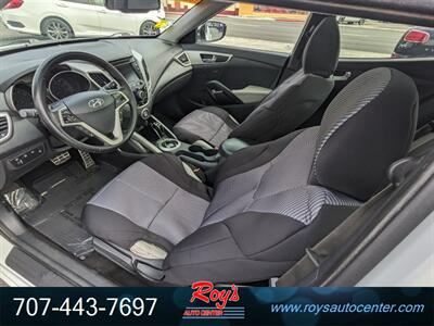 2013 Hyundai Veloster   - Photo 14 - Eureka, CA 95501