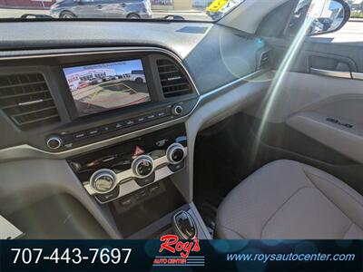 2019 Hyundai Elantra SE   - Photo 8 - Eureka, CA 95501