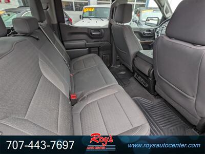 2021 Chevrolet Silverado 1500 LT  4WD - Photo 13 - Eureka, CA 95501