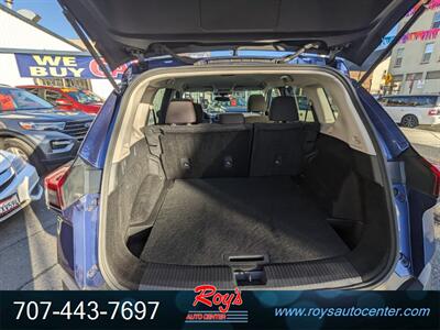 2023 Nissan Rogue S  AWD - Photo 18 - Eureka, CA 95501