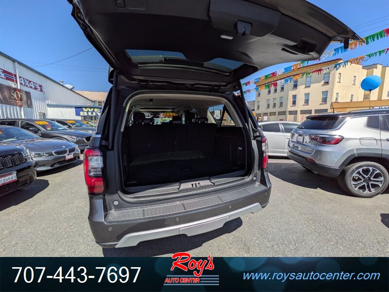 2019 Ford Expedition MAX Platinum 4WD - Photo 18 - Eureka, CA 95501