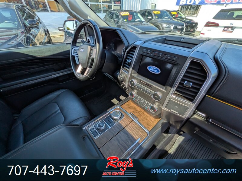 2019 Ford Expedition MAX Platinum 4WD - Photo 13 - Eureka, CA 95501