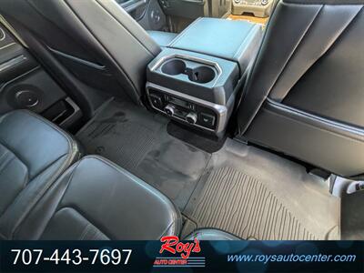 2019 Ford Expedition MAX Platinum 4WD - Photo 15 - Eureka, CA 95501