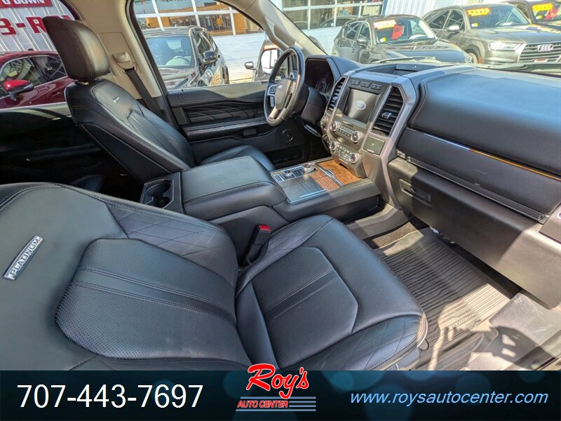 2019 Ford Expedition MAX Platinum 4WD - Photo 11 - Eureka, CA 95501