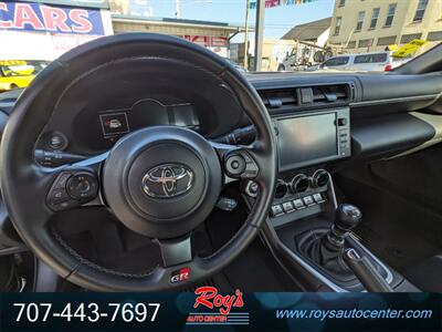 2023 Toyota GR86 Premium   - Photo 19 - Eureka, CA 95501