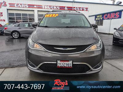 2017 Chrysler Pacifica Touring Plus   - Photo 5 - Eureka, CA 95501